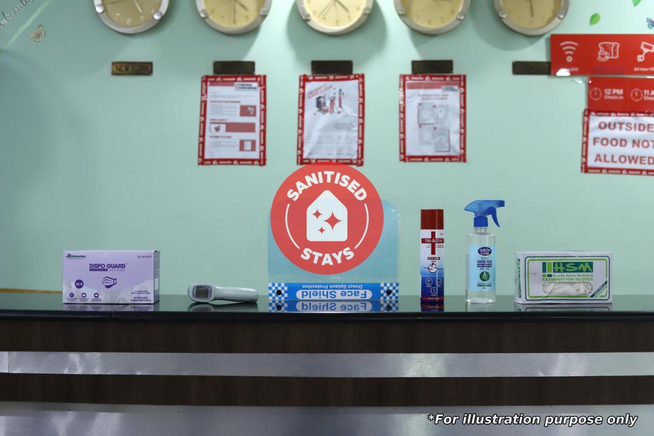 Oyo 84661 Lakshmi Home Stay Jhajra Bagian luar foto