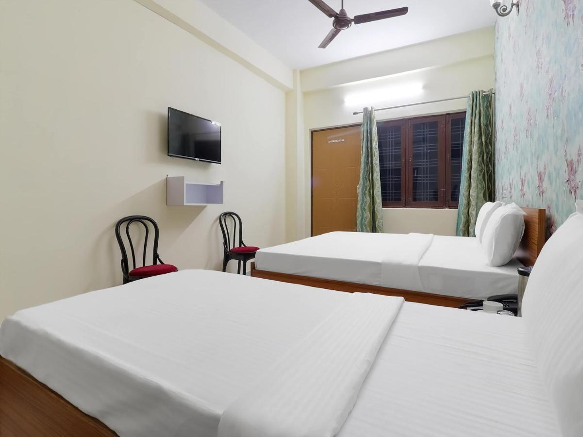 Oyo 84661 Lakshmi Home Stay Jhajra Bagian luar foto